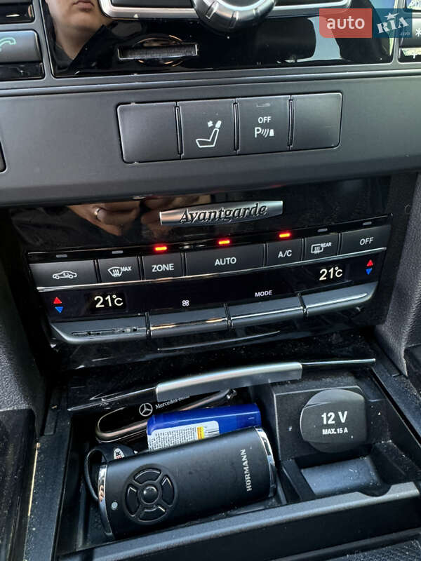 Универсал Mercedes-Benz E-Class 2012 в Запорожье