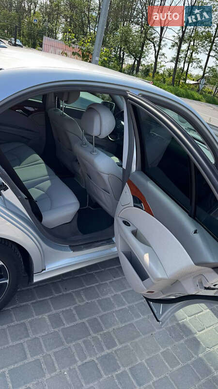 Седан Mercedes-Benz E-Class 2007 в Виннице