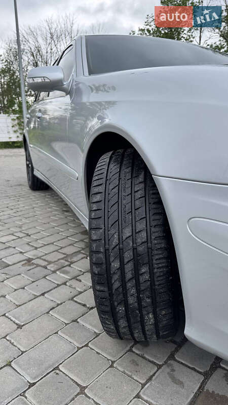 Седан Mercedes-Benz E-Class 2007 в Виннице