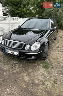 Универсал Mercedes-Benz E-Class 2004 в 