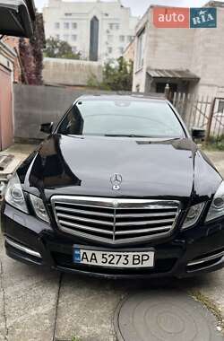 Mercedes-Benz E-Class 2012 Mercedes-Benz E-Class 2012