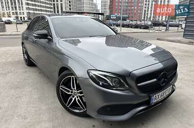 Седан Mercedes-Benz E-Class 2016 в 
