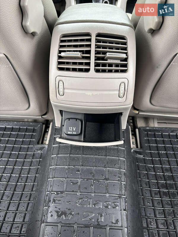 Седан Mercedes-Benz E-Class 2003 в Львові фото 38 Седан Mercedes-Benz E-Class 2003 в Львові