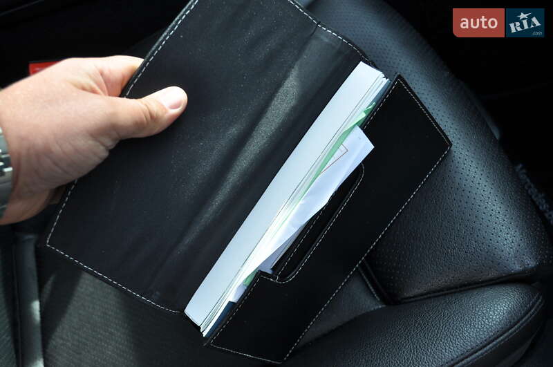 Седан Mercedes-Benz E-Class 2018 в Києві