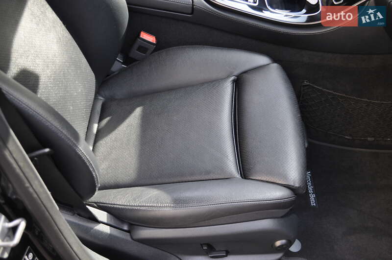 Седан Mercedes-Benz E-Class 2018 в Києві