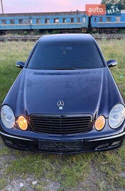 Седан Mercedes-Benz E-Class 2002 в Хмельницком