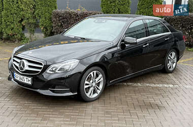 Седан Mercedes-Benz E-Class 2015 в 