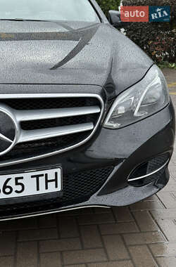 Седан Mercedes-Benz E-Class 2015 в 