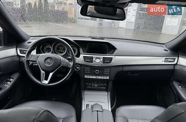 Седан Mercedes-Benz E-Class 2015 в 