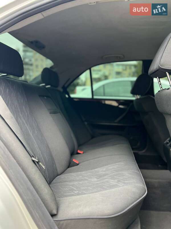 Седан Mercedes-Benz E-Class 2000 в Николаеве