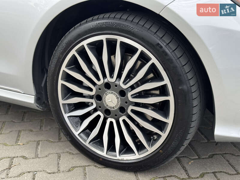 Седан Mercedes-Benz E-Class 2014 в Звягелі