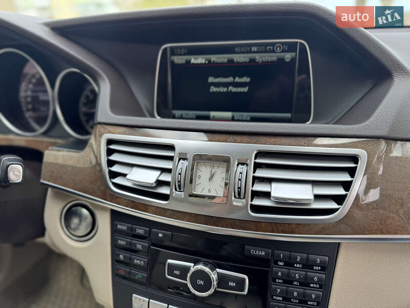 Седан Mercedes-Benz E-Class 2014 в Звягелі