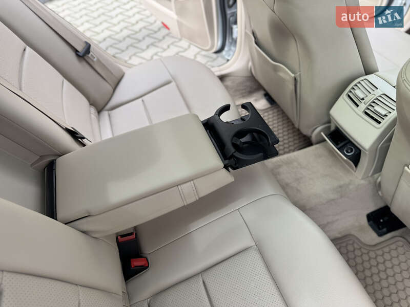 Седан Mercedes-Benz E-Class 2014 в Звягелі