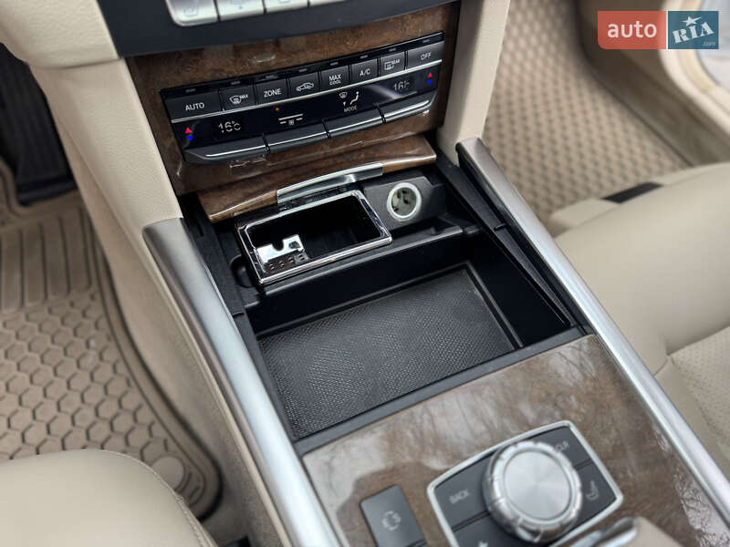 Седан Mercedes-Benz E-Class 2014 в Звягелі
