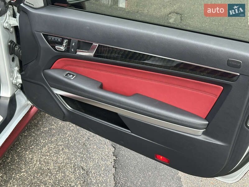 Кабриолет Mercedes-Benz E-Class 2016 в Киеве