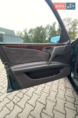 Седан Mercedes-Benz E-Class 1999 в 