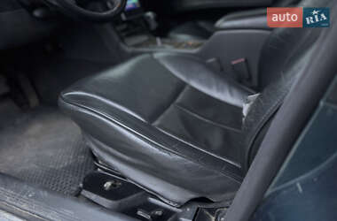 Седан Mercedes-Benz E-Class 2000 в 