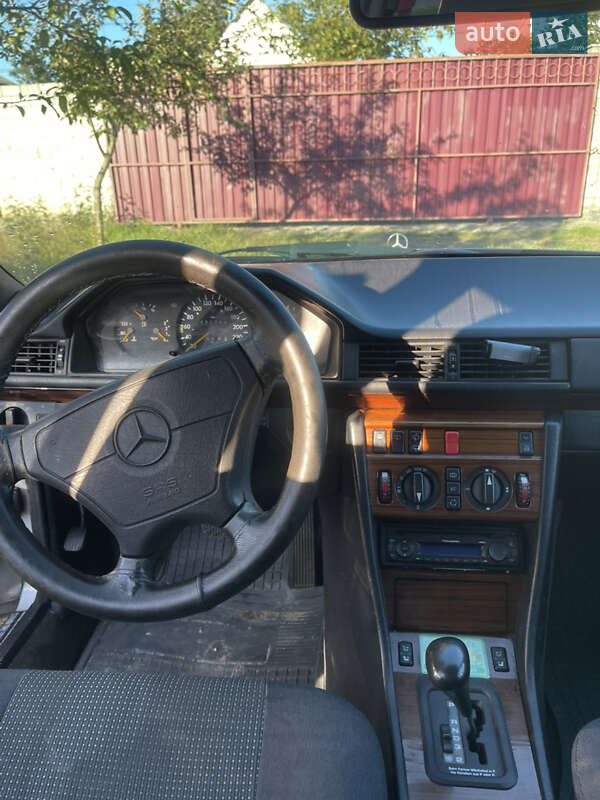 Універсал Mercedes-Benz E-Class 1994 в Житомирі фото 6 Універсал Mercedes-Benz E-Class 1994 в Житомирі