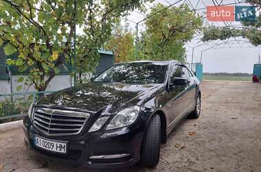 Седан Mercedes-Benz E-Class 2010 в 