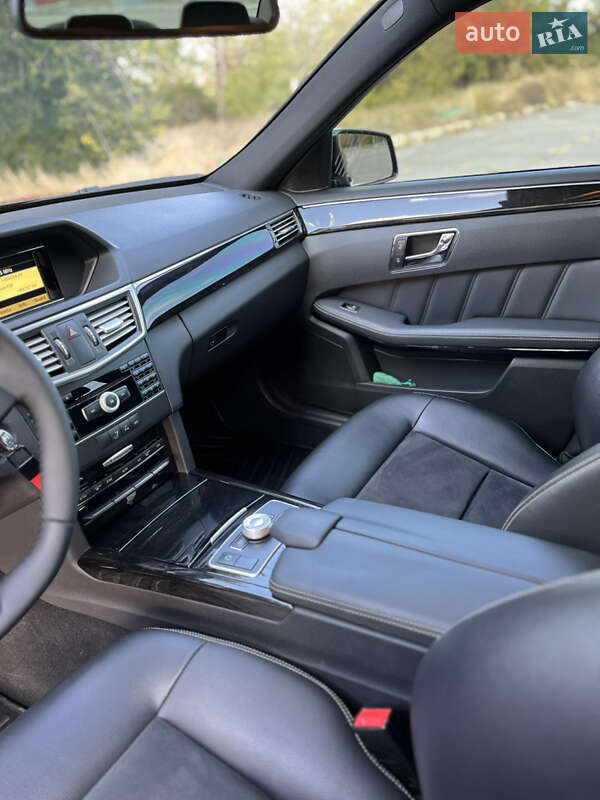 Седан Mercedes-Benz E-Class 2011 в Днепре фото 30 Седан Mercedes-Benz E-Class 2011 в Днепре