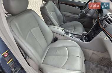 Седан Mercedes-Benz E-Class 2003 в 