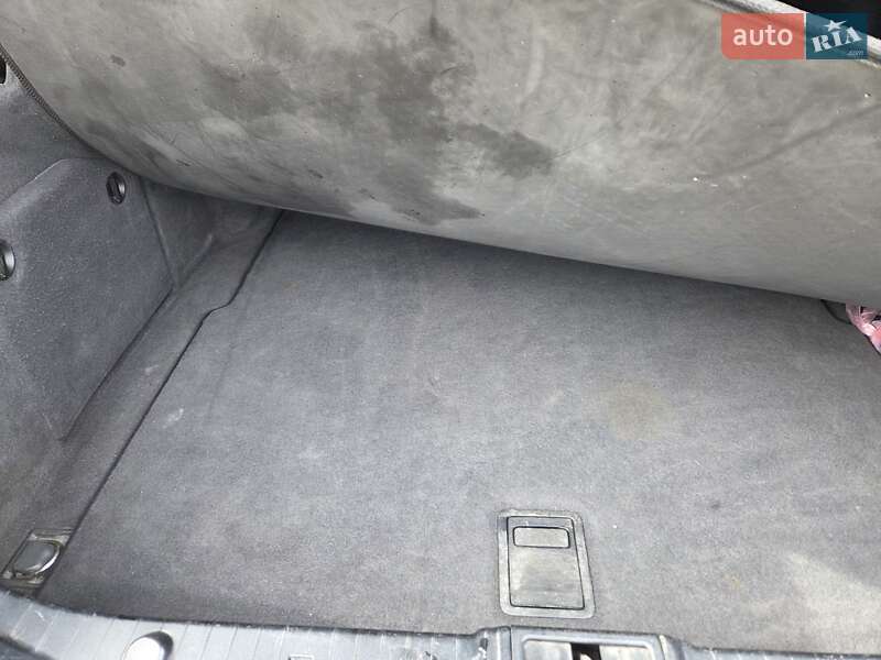 Седан Mercedes-Benz E-Class 2003 в Тернополі