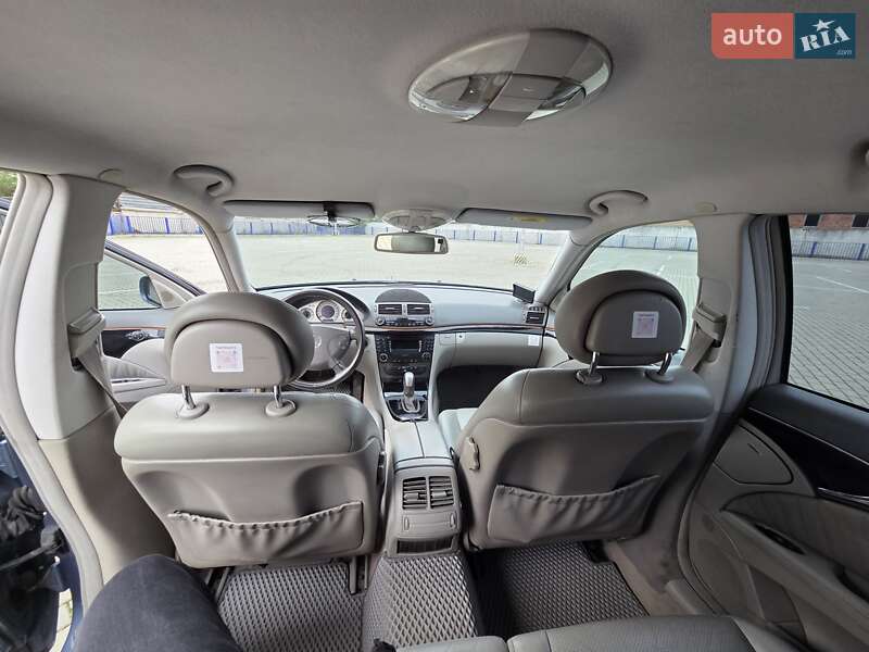 Седан Mercedes-Benz E-Class 2003 в Тернополі