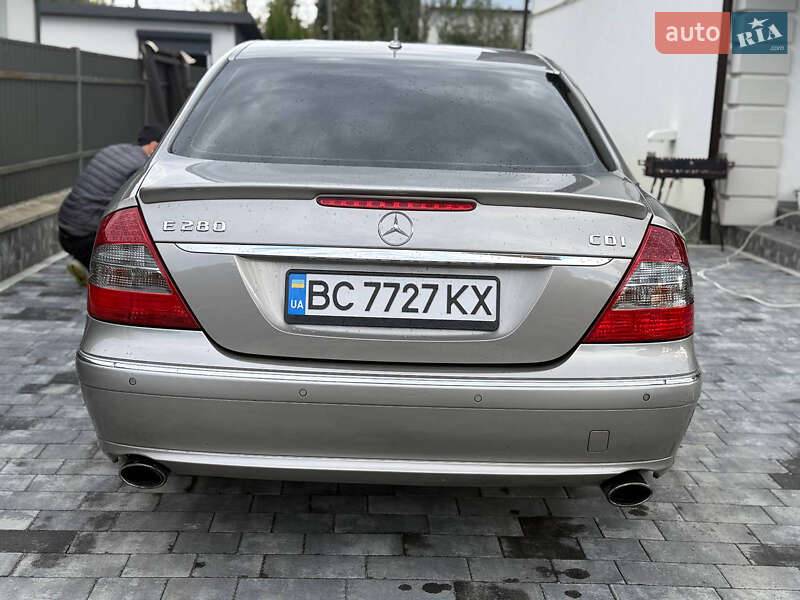 Седан Mercedes-Benz E-Class 2008 в Самборе фото 4 Седан Mercedes-Benz E-Class 2008 в Самборе