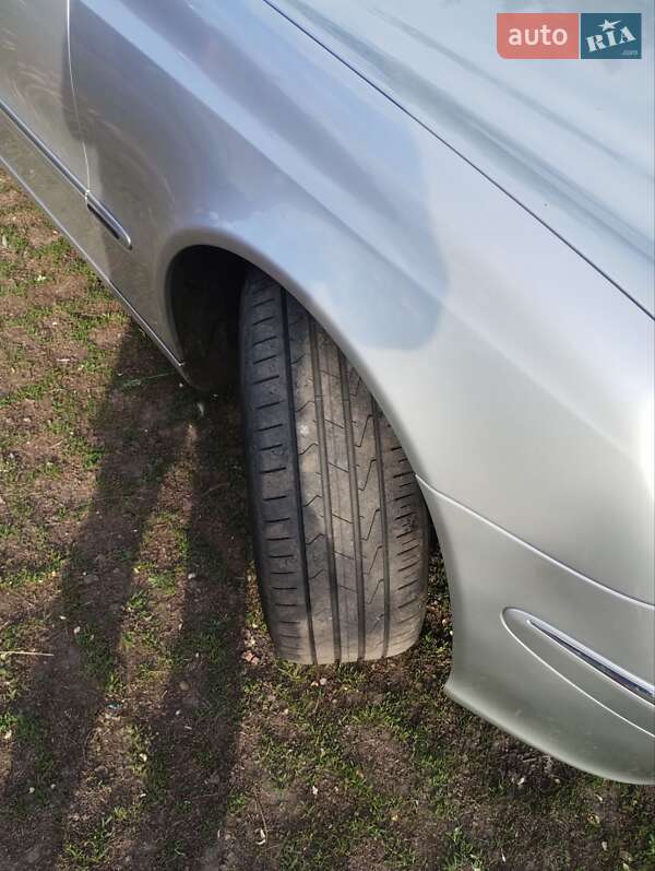 Универсал Mercedes-Benz E-Class 2004 в 