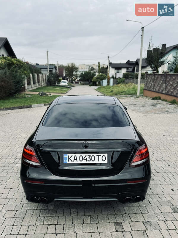 Седан Mercedes-Benz E-Class 2016 в Рівному