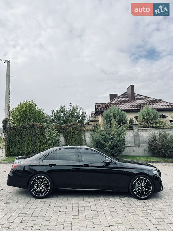 Седан Mercedes-Benz E-Class 2016 в Рівному