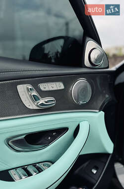 Седан Mercedes-Benz E-Class 2016 в 