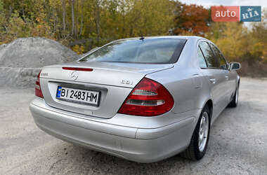 Седан Mercedes-Benz E-Class 2004 в 