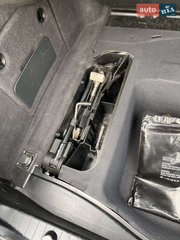 Седан Mercedes-Benz E-Class 2004 в Хоролі фото 22 Седан Mercedes-Benz E-Class 2004 в Хоролі