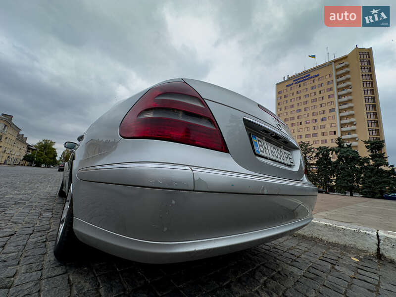 Седан Mercedes-Benz E-Class 2003 в Великодолинском фото 6 Седан Mercedes-Benz E-Class 2003 в Великодолинском