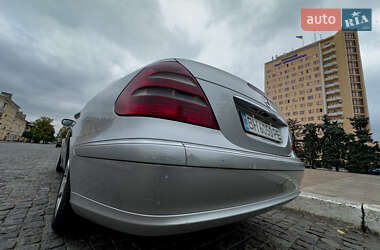 Седан Mercedes-Benz E-Class 2003 в 