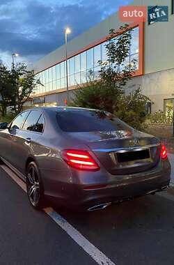 Mercedes-Benz E-Class 2017 Mercedes-Benz E-Class 2017