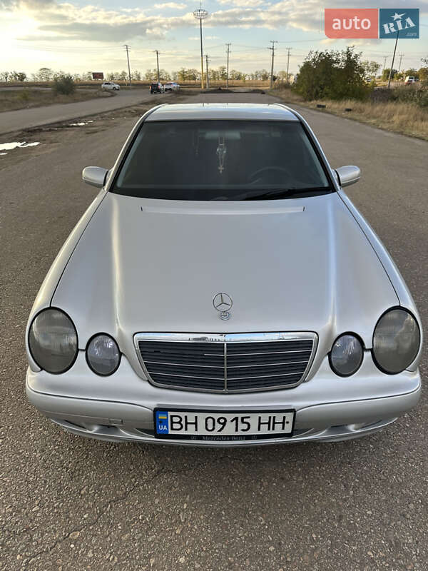 Седан Mercedes-Benz E-Class 2000 в Одесі фото Седан Mercedes-Benz E-Class 2000 в Одесі