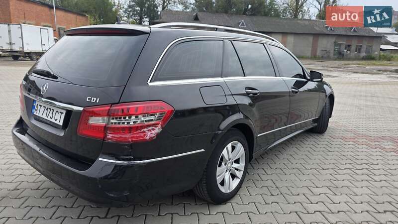 Універсал Mercedes-Benz E-Class 2011 в Івано-Франківську