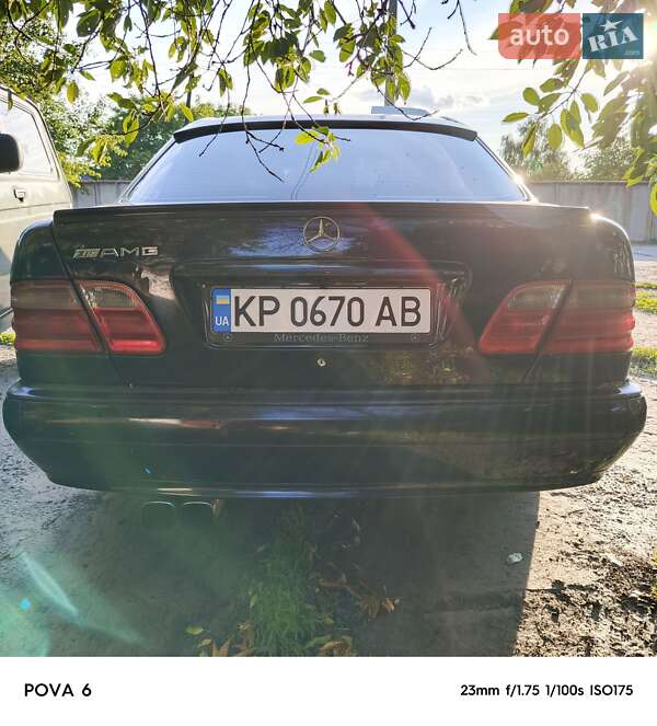 Седан Mercedes-Benz E-Class 2000 в Запорожье