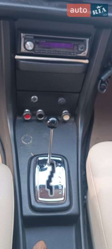 Седан Mercedes-Benz E-Class 1970 в Изюме фото 3 Седан Mercedes-Benz E-Class 1970 в Изюме