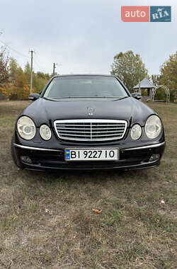 Седан Mercedes-Benz E-Class 2004 в Новых Санжарах