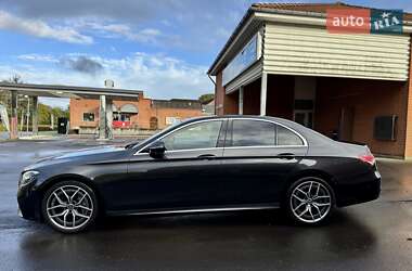 Седан Mercedes-Benz E-Class 2021 в 