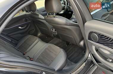 Седан Mercedes-Benz E-Class 2021 в 