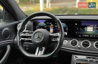 Седан Mercedes-Benz E-Class 2021 в 