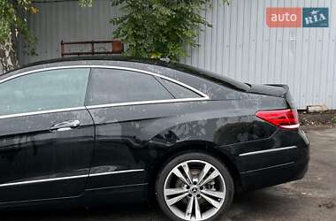 Купе Mercedes-Benz E-Class 2016 в 