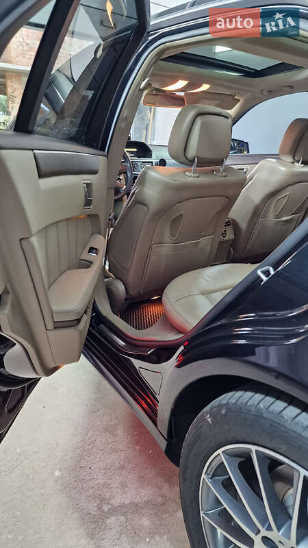 Седан Mercedes-Benz E-Class 2011 в Чернівцях фото 21 Седан Mercedes-Benz E-Class 2011 в Чернівцях