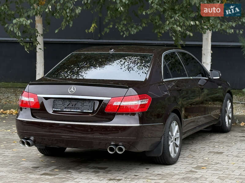 Седан Mercedes-Benz E-Class 2009 в Белой Церкви
