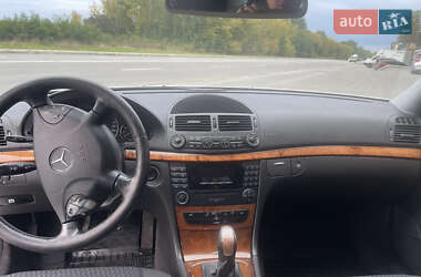 Седан Mercedes-Benz E-Class 2003 в 