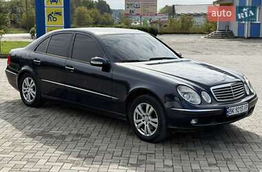 Седан Mercedes-Benz E-Class 2005 в 
